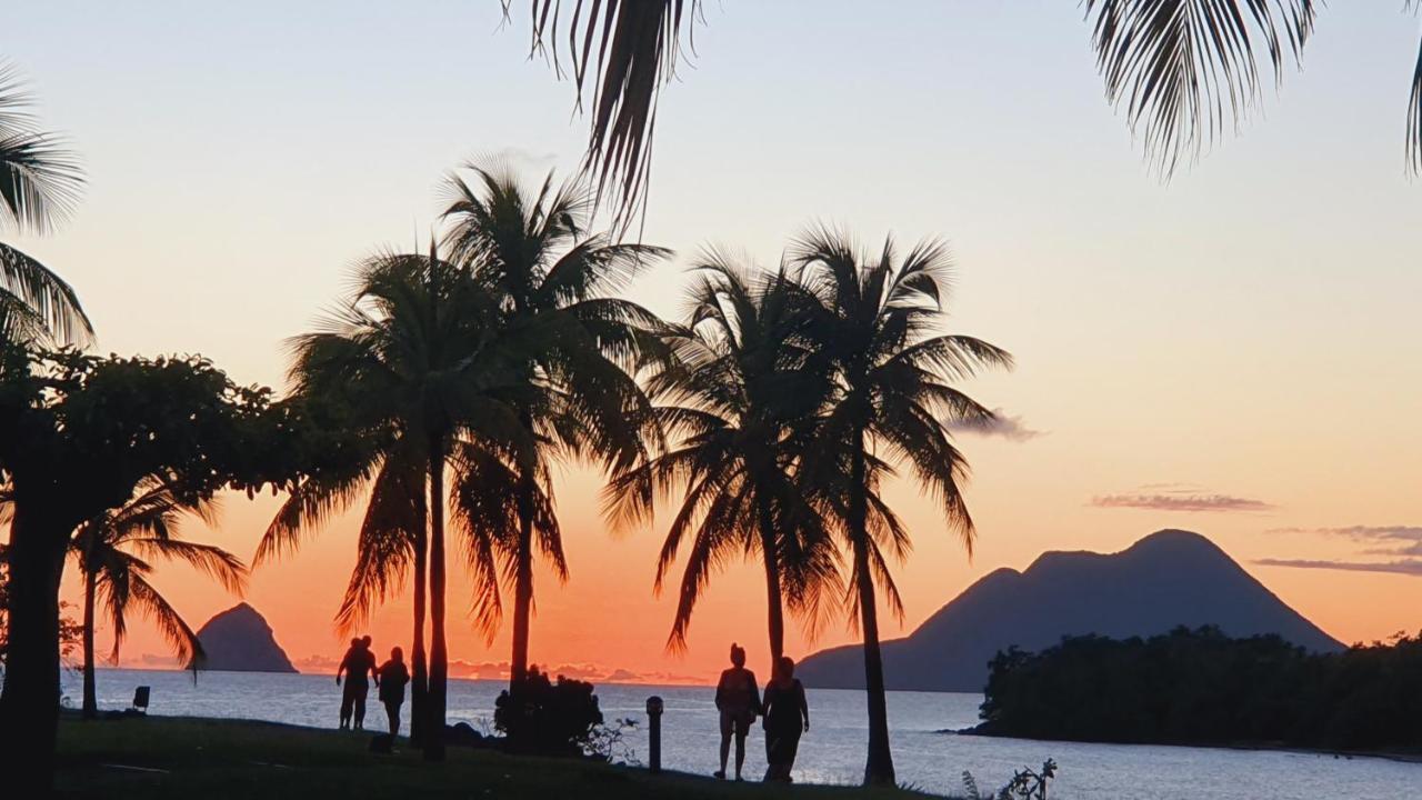 Ti Oasis Trinidad, Studio Vue Mer A Pierre & Vacances サント・リュス エクステリア 写真