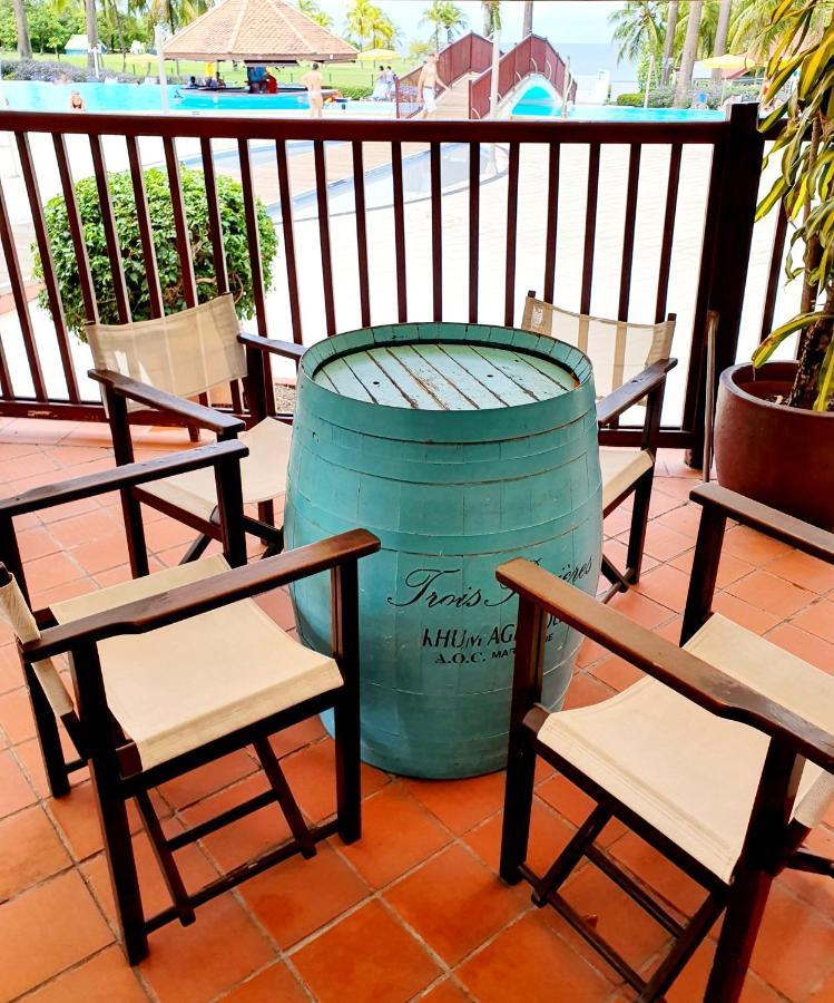 Ti Oasis Trinidad, Studio Vue Mer A Pierre & Vacances サント・リュス エクステリア 写真