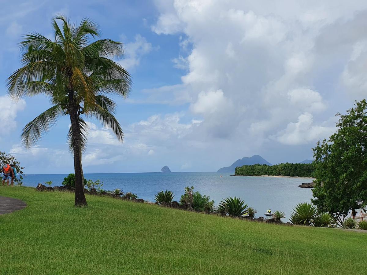 Ti Oasis Trinidad, Studio Vue Mer A Pierre & Vacances サント・リュス エクステリア 写真